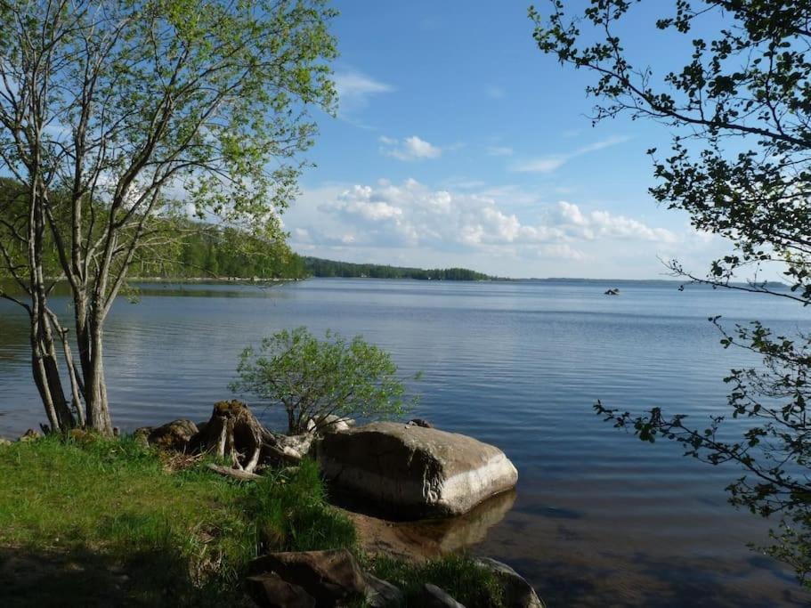 Ekhult Apartments - Ground Floor - Garden And Lake View Ульрисехамн Экстерьер фото